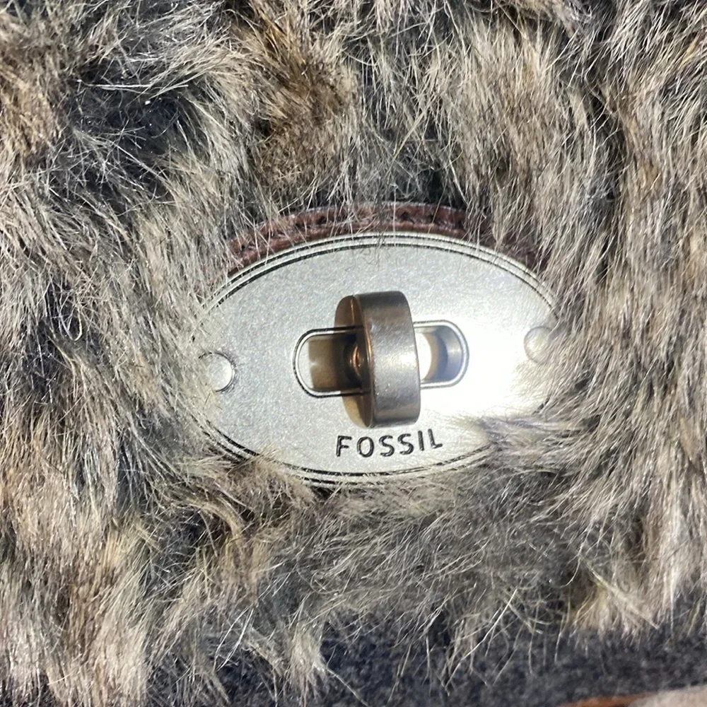 FOSSIL Vintage Maddox Faux Fur Gray Brown Crossbody Bag Saddle Bag